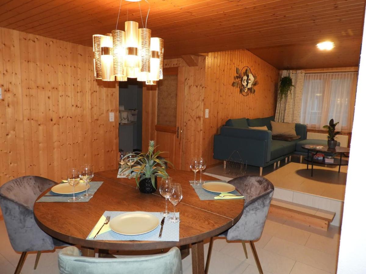 Schoene Ferienwohnung Mit Seeblick Thun Exterior photo